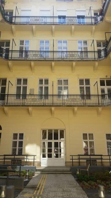 Panorama Apartment Будапеща Екстериор снимка
